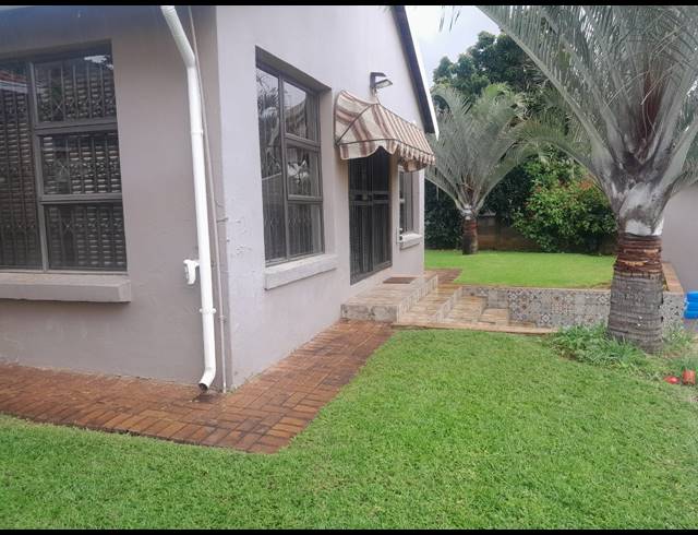 3 BEDROOM HOUSE FOR SALE IN SAFARI GARDENS